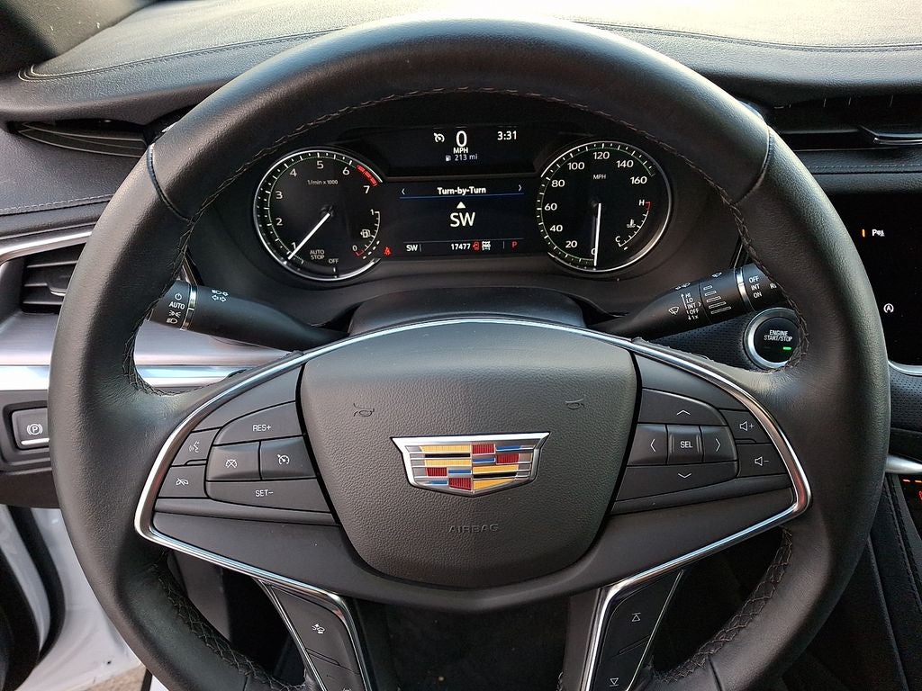 2023 Cadillac XT5 Luxury