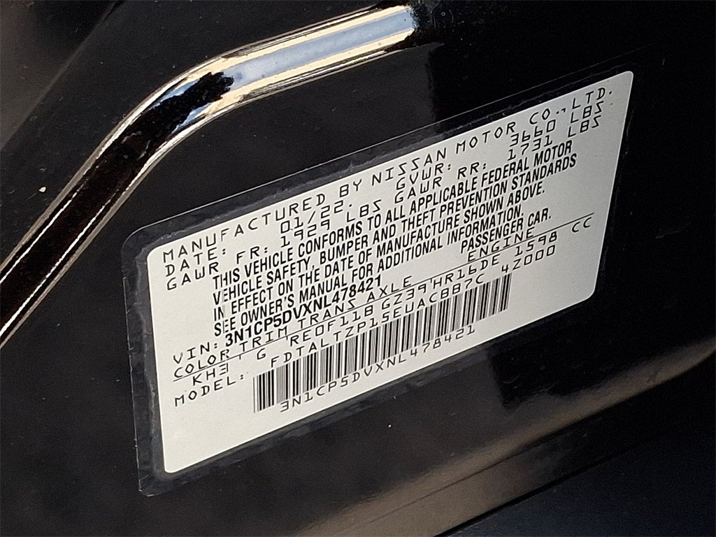 2022 Nissan Kicks SR