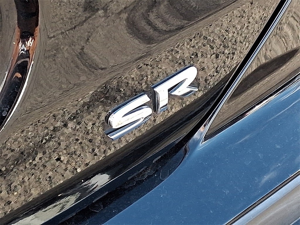 2022 Nissan Kicks SR
