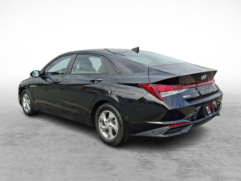 2021 Hyundai Elantra SE