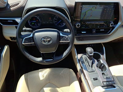 2020 Toyota Highlander Hybrid Platinum