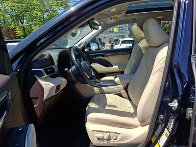2020 Toyota Highlander Hybrid Platinum