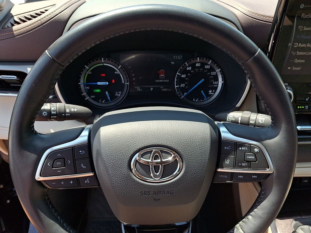 2020 Toyota Highlander Hybrid Platinum