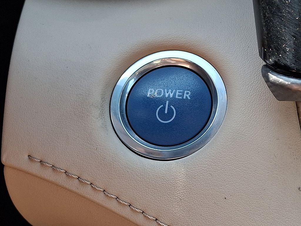 2020 Toyota Highlander Hybrid Platinum