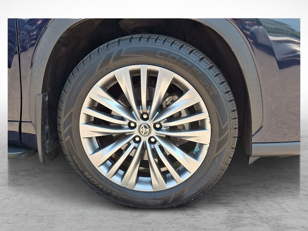 2020 Toyota Highlander Hybrid Platinum