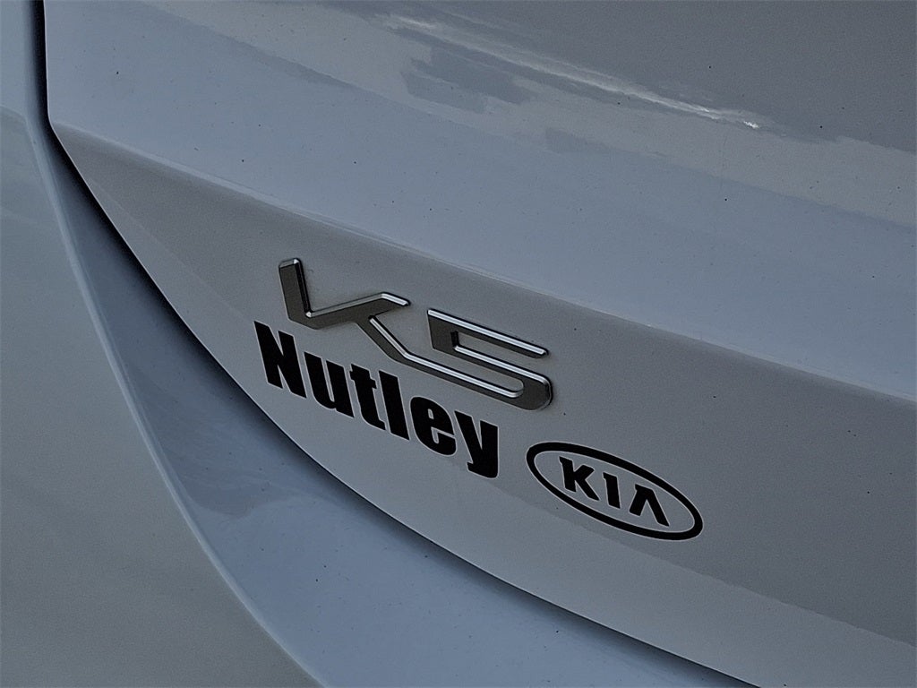 2023 Kia K5 EX