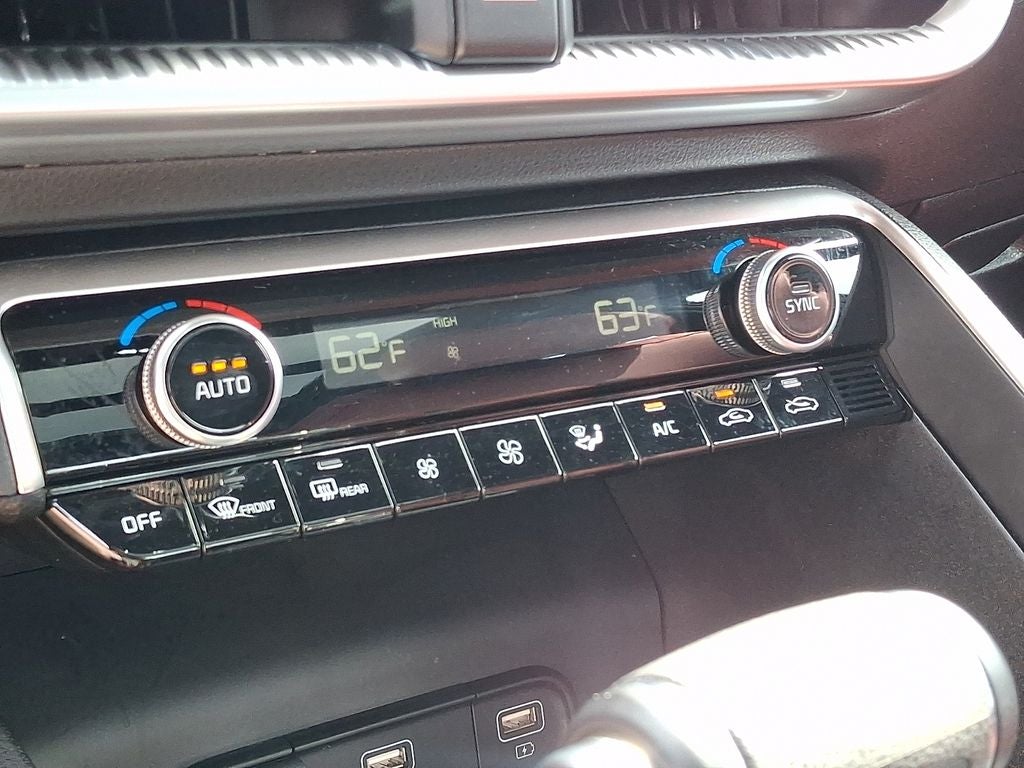 2024 Kia K5 GT-Line
