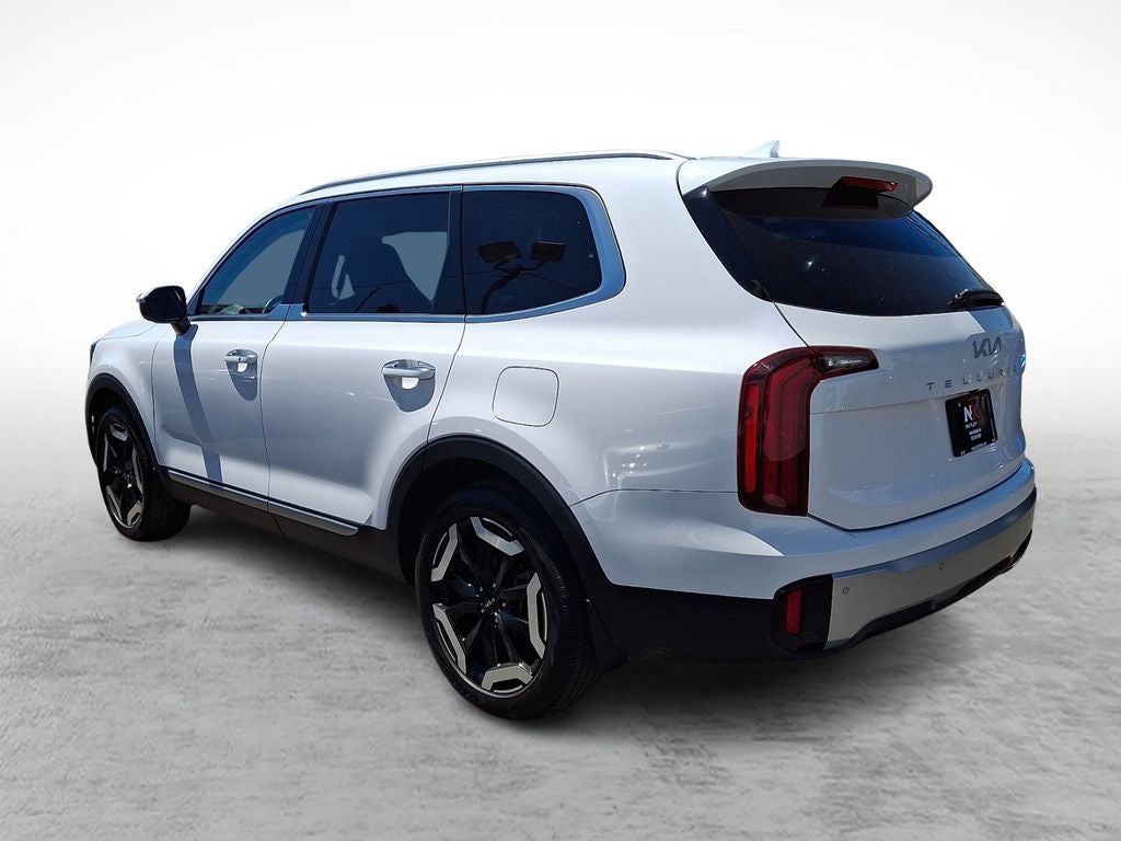 2023 Kia Telluride S