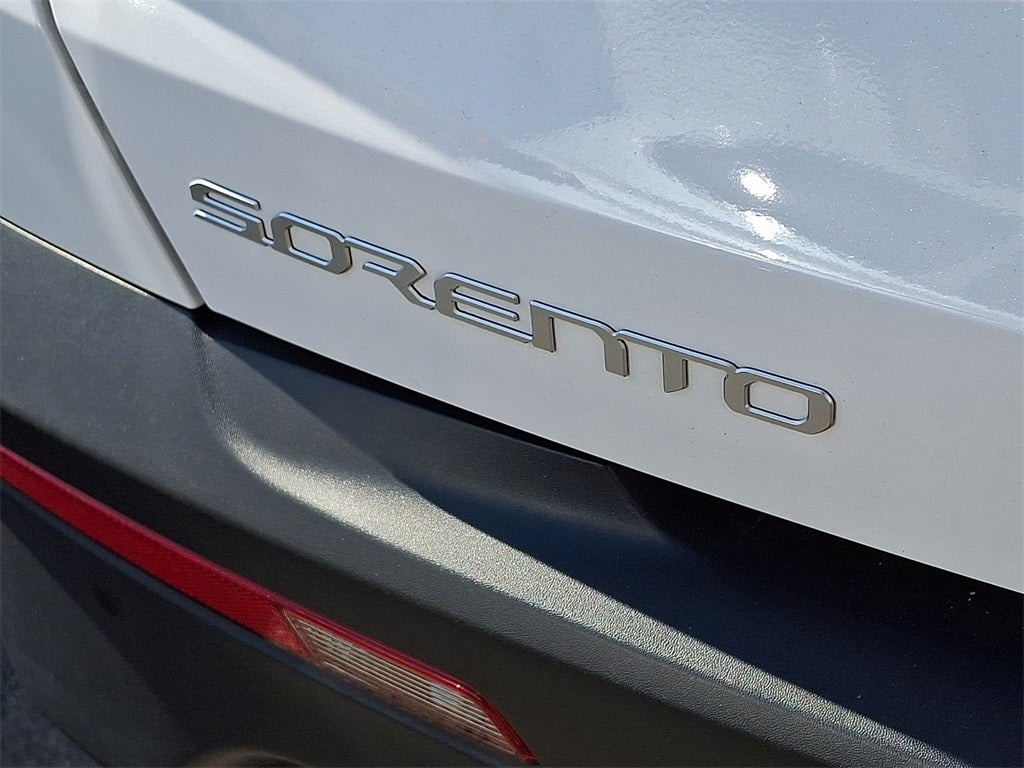 2023 Kia Sorento X-Line S