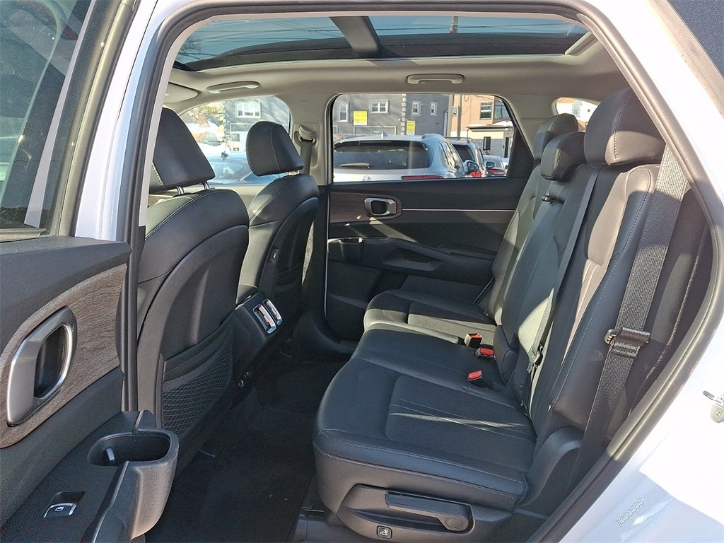 2023 Kia Sorento X-Line S