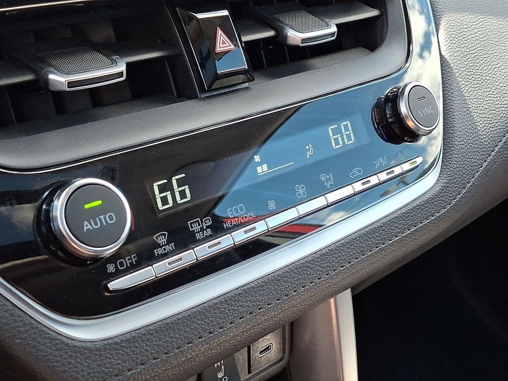 2023 Toyota Corolla Cross XLE