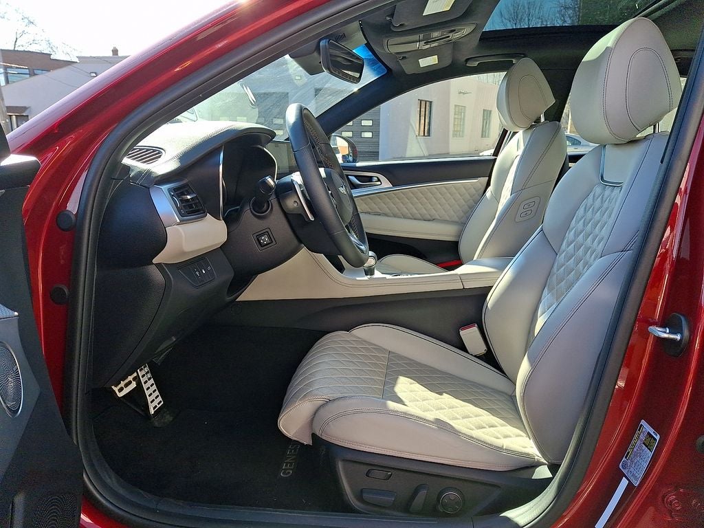 2022 Genesis G70 3.3T