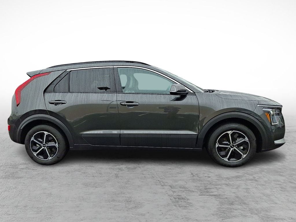 2025 Kia Niro EX