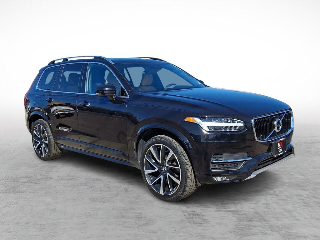 2019 Volvo XC90 T6 Momentum