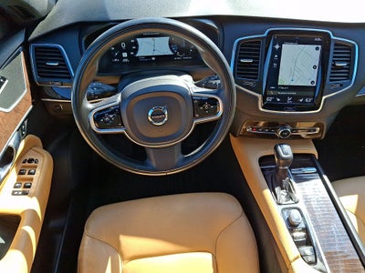 2019 Volvo XC90 T6 Momentum