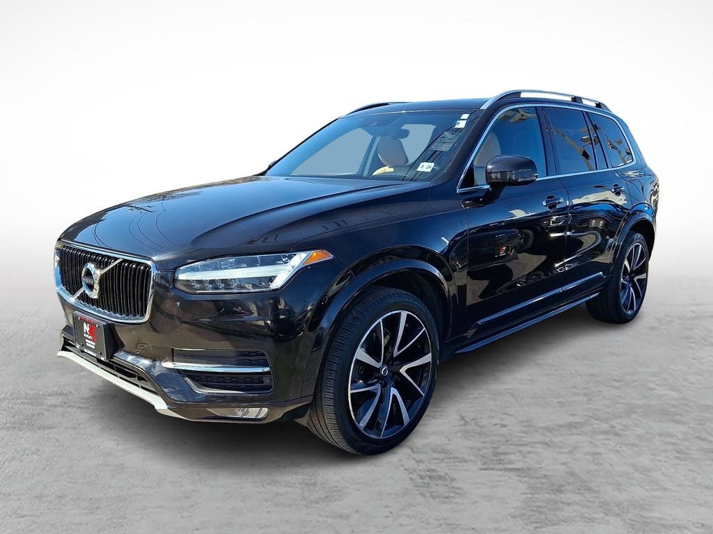2019 Volvo XC90 T6 Momentum