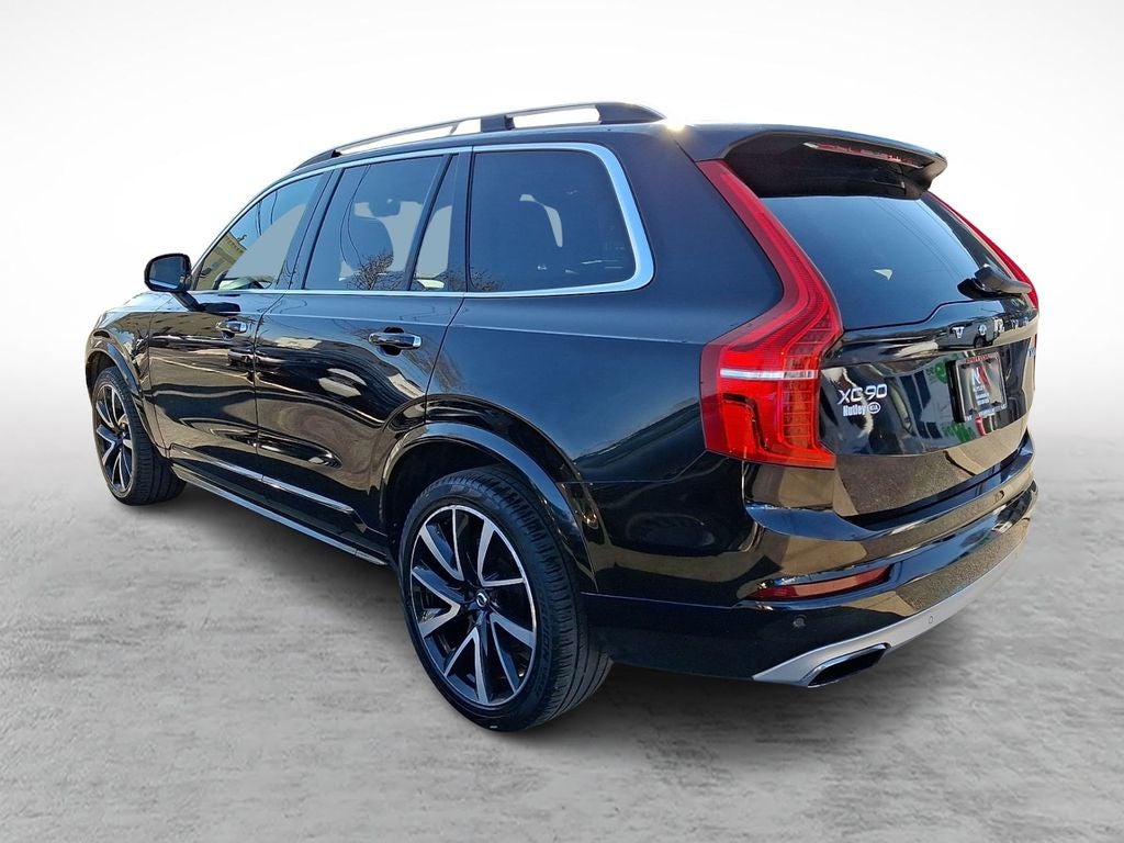 2019 Volvo XC90 T6 Momentum